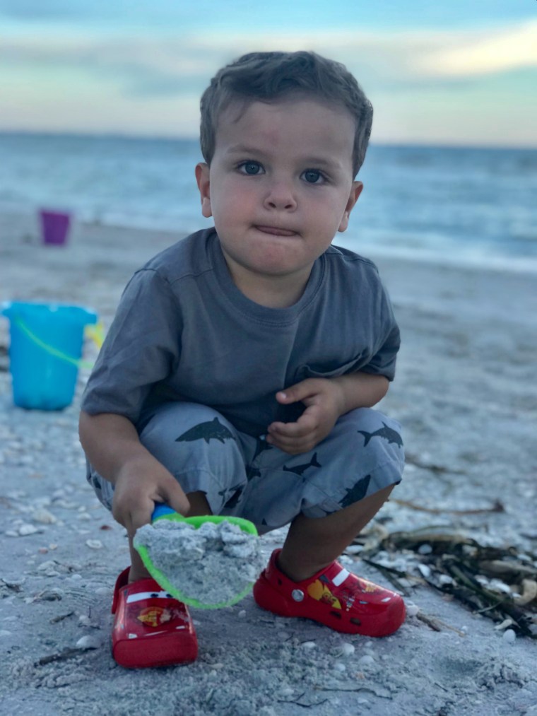 9EA076AD-1C7A-47DC-A5EA-E621CD79BC6A