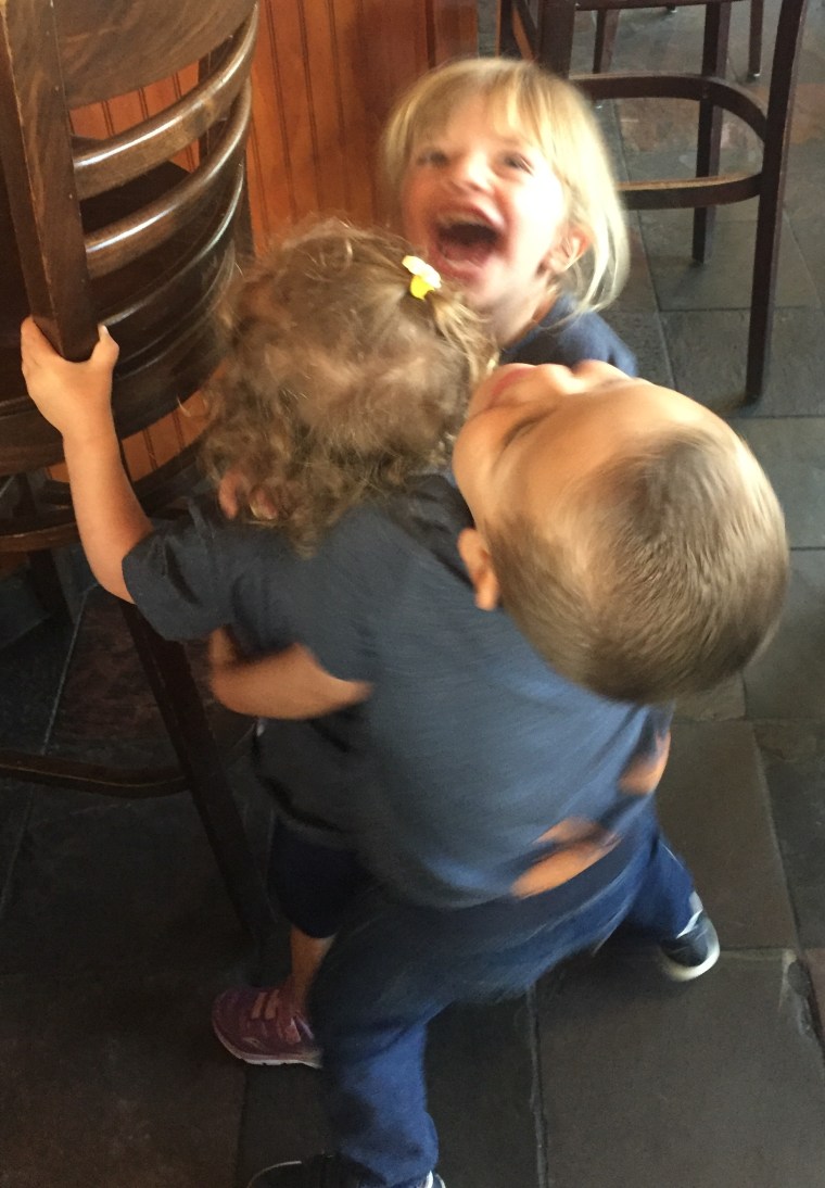 F00AECFF-98FC-4C89-93C1-9D75A8E3C25A